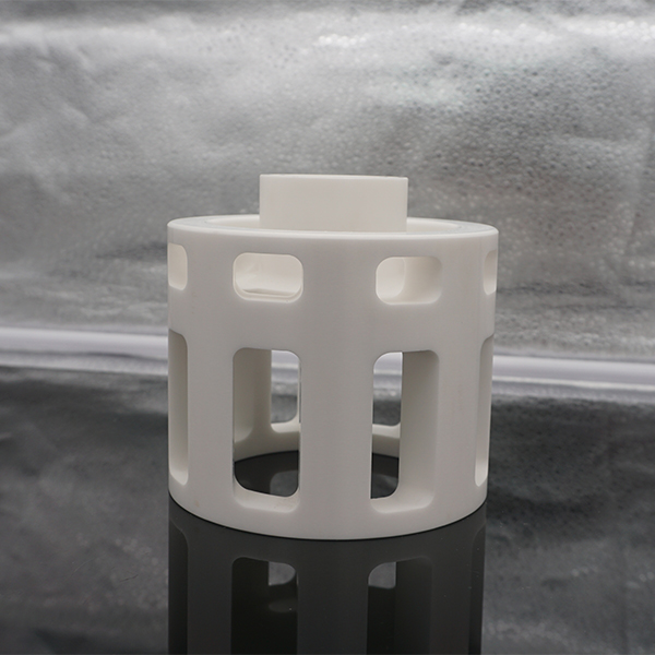 氧化鋯陶瓷產品發(fā)黑是什么原因造成的？